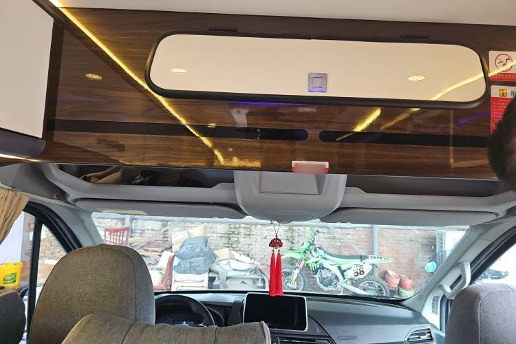 Used SAIC MAXUS Xintu V90  Headliner