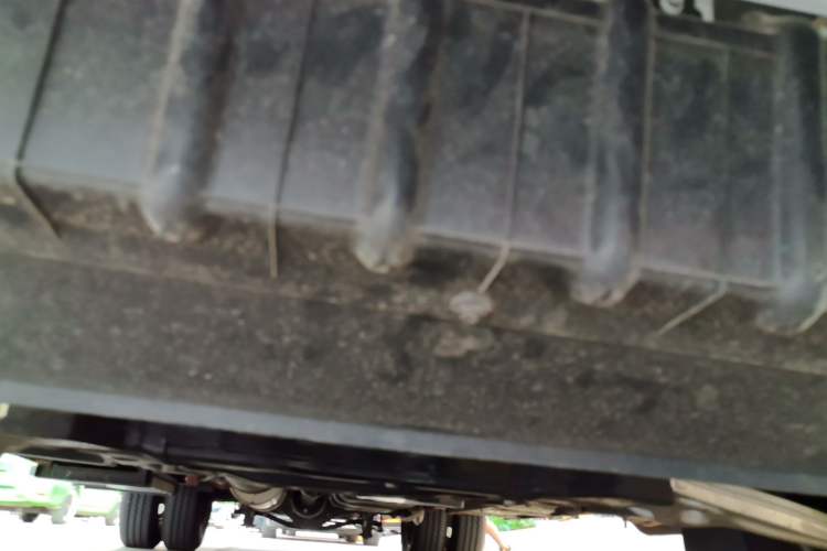 Used SAIC MAXUS Xintu V90  Chassis Front
