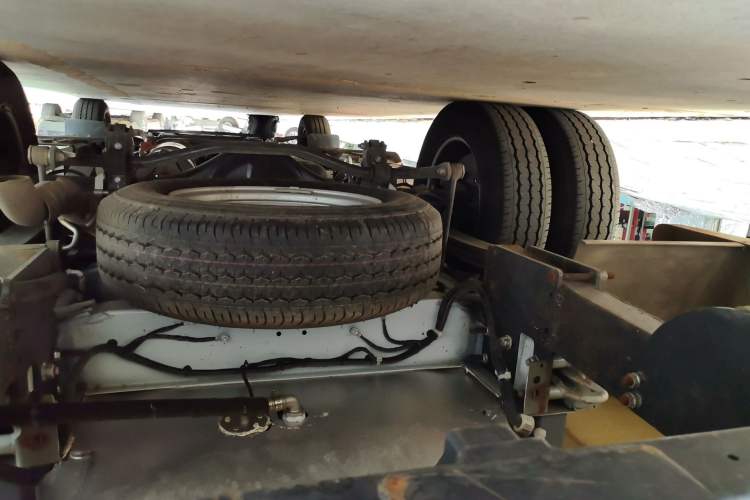 Used SAIC MAXUS Xintu V90  Chassis Rear