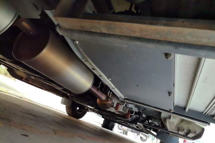 Used SAIC MAXUS Xintu V90  Chassis Rear Right