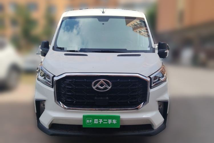 Used SAIC MAXUS Xintu V90 2024 ZhiJie 2.0T Automatic Front-Wheel-Drive Short Wheelbase Mid-Height Design with Single Rear Tire—5/6 Seater Front