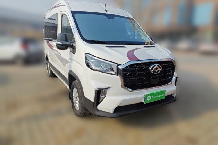Used SAIC MAXUS Xintu V90 2024 ZhiJie 2.0T Automatic Rear-Drive Long-Wheelbase High-Roof Model with Single Rear Tire Available in 6/7-Seater Configurations Front Right 45 Deg