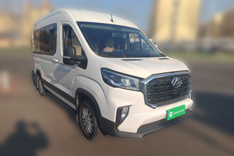 Used SAIC MAXUS Xintu V90 2024 ZhiJie 2.0T Automatic Rear-Drive Long-Wheelbase High-Roof Model with Single Rear Tire Available in 6/7-Seater Configurations Front Right 45 Deg