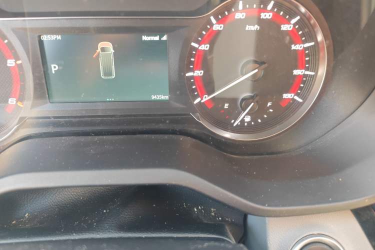 Used SAIC MAXUS Xintu V90 2024 ZhiJie 2.0T Automatic Rear-Drive Long-Wheelbase High-Roof Model with Single Rear Tire Available in 6/7-Seater Configurations Odometer Close Up