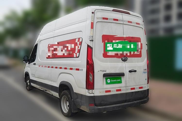 Used SAIC MAXUS Xintu V90 2024 Zhiyun 2.0T Manual Rear-Drive Extended-Wheelbase Ultra-High-Roof Model with Dual Rear Tires and 3 Seats Rear Left 45 Deg