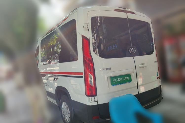 Used SAIC MAXUS Xintu V90 2024 ZhiJie 2.0T Automatic Front-Wheel-Drive Short Wheelbase Mid-Height Design with Single Rear Tire—5/6 Seater Rear Left 45 Deg