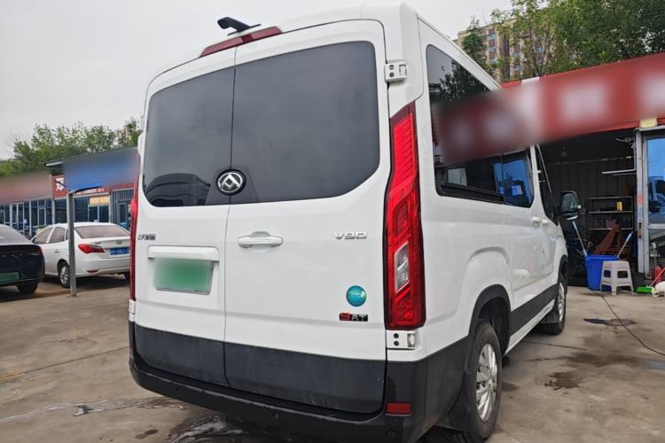 Used SAIC MAXUS Xintu V90 2024 ZhiJie 2.0T Automatic Front-Wheel-Drive Short Wheelbase Mid-Height Design with Single Rear Tire—5/6 Seater Rear Right 45 Deg