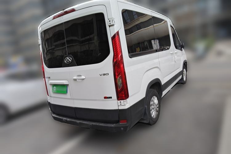 Used SAIC MAXUS Xintu V90 2024 ZhiJie 2.0T Automatic Front-Wheel-Drive Short Wheelbase Mid-Height Design with Single Rear Tire—5/6 Seater Rear Right 45 Deg