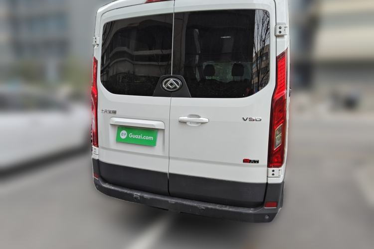 Used SAIC MAXUS Xintu V90 2024 ZhiJie 2.0T Automatic Front-Wheel-Drive Short Wheelbase Mid-Height Design with Single Rear Tire—5/6 Seater Rear