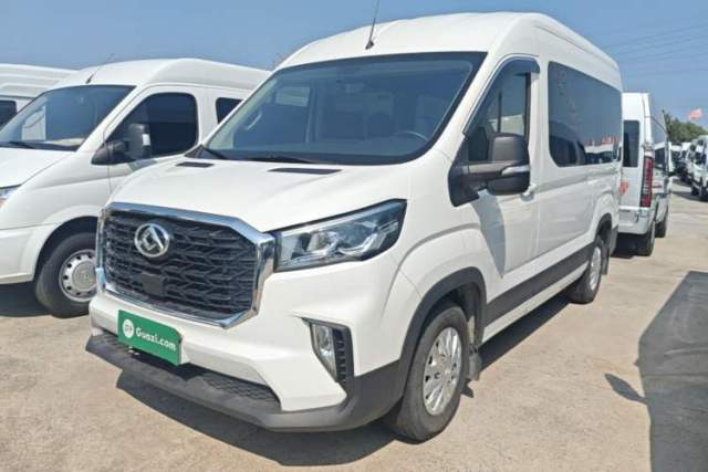 Used SAIC MAXUS Xintu V90 2024 ZhiJie 2.0T Automatic Front-Drive Long-Wheelbase High-Roof Model with Single Rear Tire 6/7 Seats