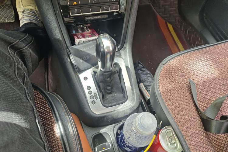 Used Seat Alhambra 2013 1.8 TSI Luxury Navigation Version Euro IV Gear Lever