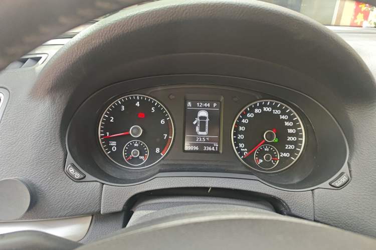 Used Seat Alhambra 2013 1.8 TSI Luxury Navigation Version Euro IV Instrument Cluster