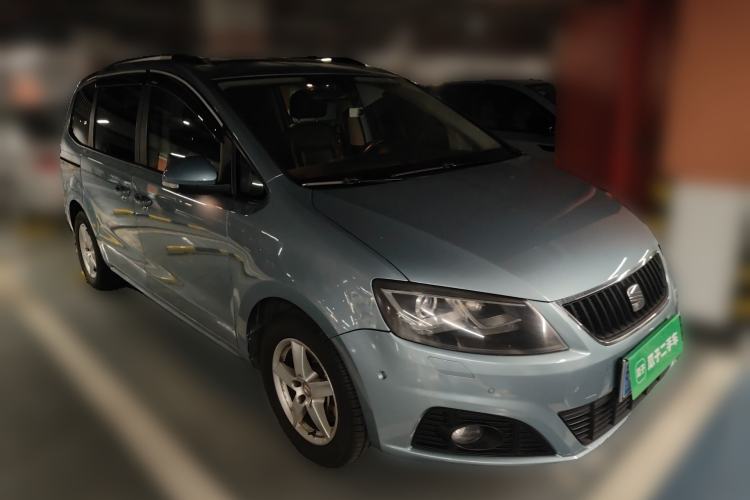 Used Seat Alhambra 2013 2.0 TSI Ultimate Edition Euro IV Front Right 45 Deg