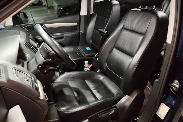 Used Seat Alhambra 2013 1.8TSI Luxury Edition Euro IV Left Front Seat