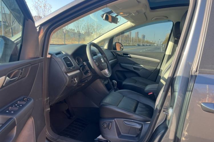 Used Seat Alhambra 2013 1.8TSI Luxury Edition Euro IV Interior 1