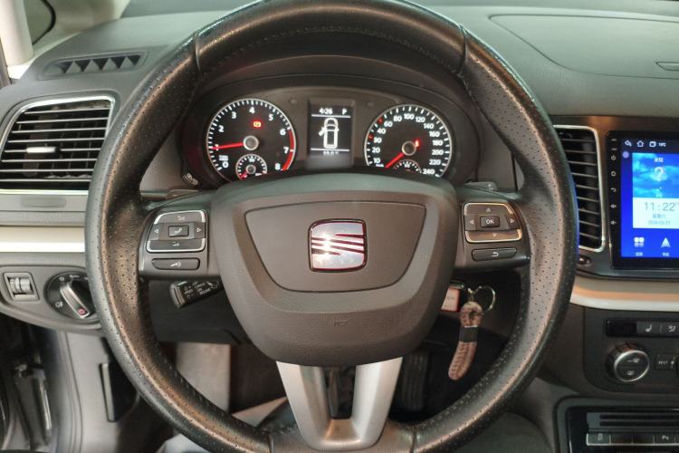 Used Seat Alhambra 2013 1.8TSI Luxury Edition Euro V Steering Wheel