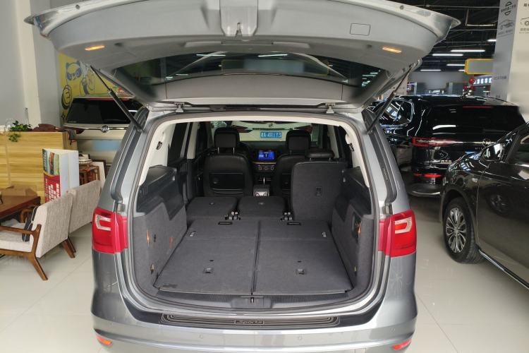 Used Seat Alhambra 2013 1.8TSI Luxury Edition Euro V Trunk