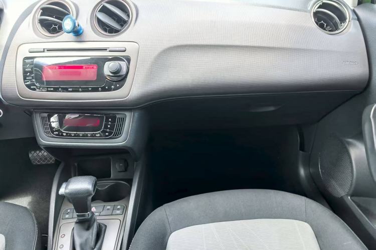 Used Seat Ibiza 2013 1.2TSI 5-Door Style Trim Interior 5
