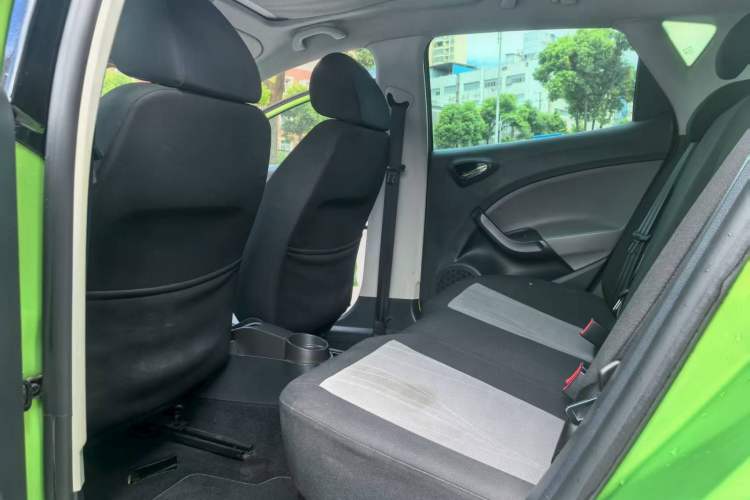 Used Seat Ibiza 2013 1.2TSI 5-Door Style Trim Interior 9