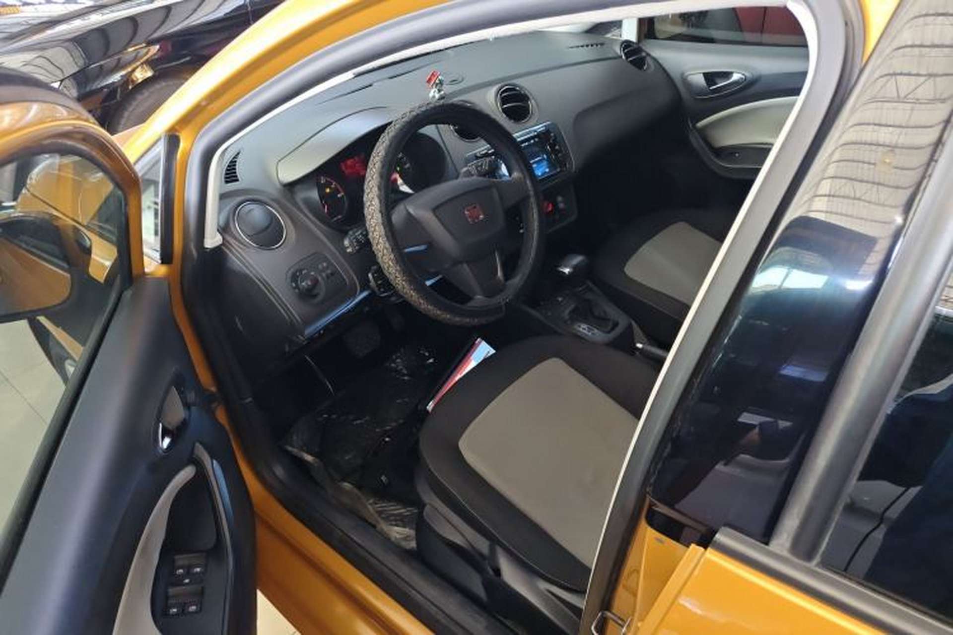 Used Seat Ibiza 2013 1.2TSI 5-Door Style Trim Left Front Seat
