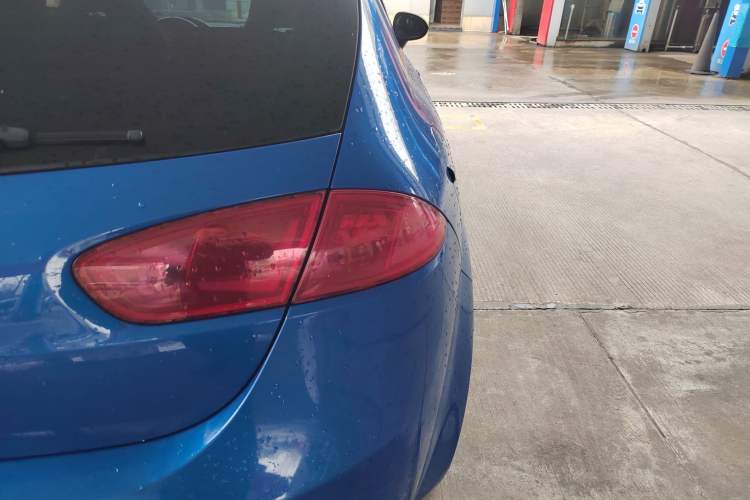 Used Seat LEON 2012 2.0 TSI CUPRA Right Rear Taillight