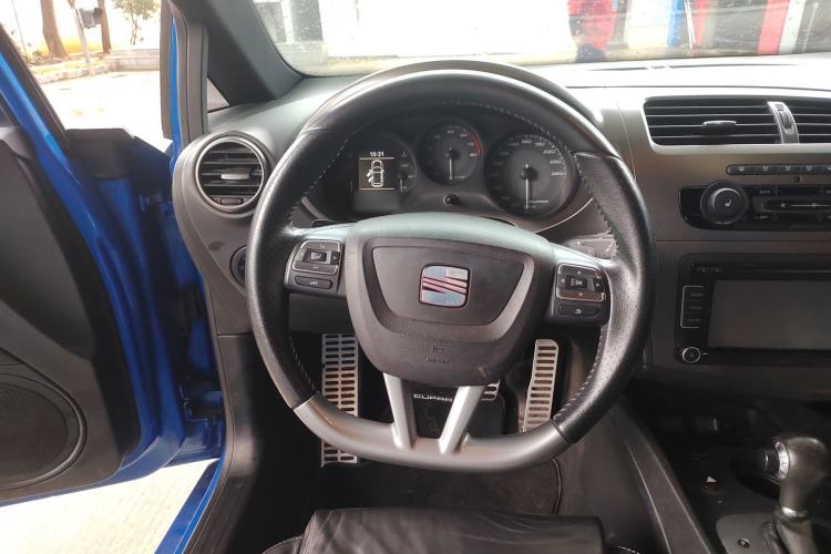 Used Seat LEON 2012 2.0 TSI CUPRA Steering Wheel