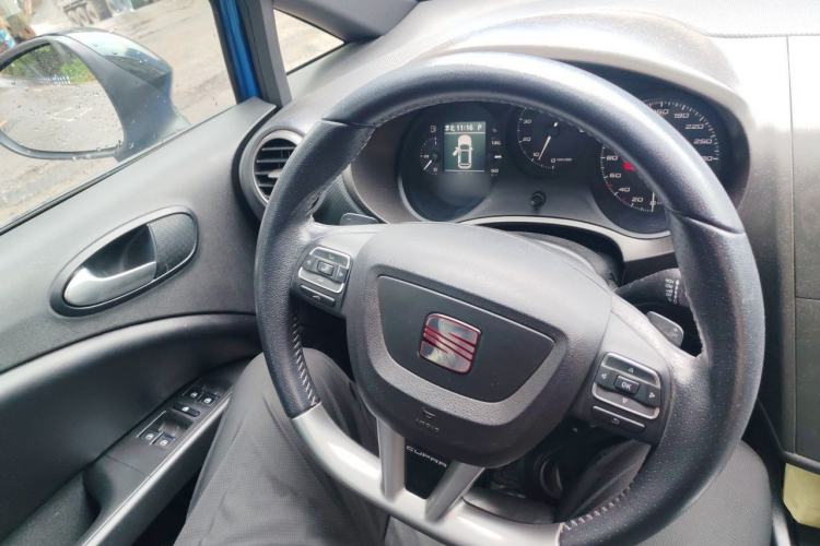 Used Seat LEON 2012 2.0 TSI CUPRA Steering Wheel