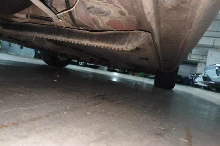 Used Seat LEON 2012 1.8TSI FR+ Chassis Rear Right