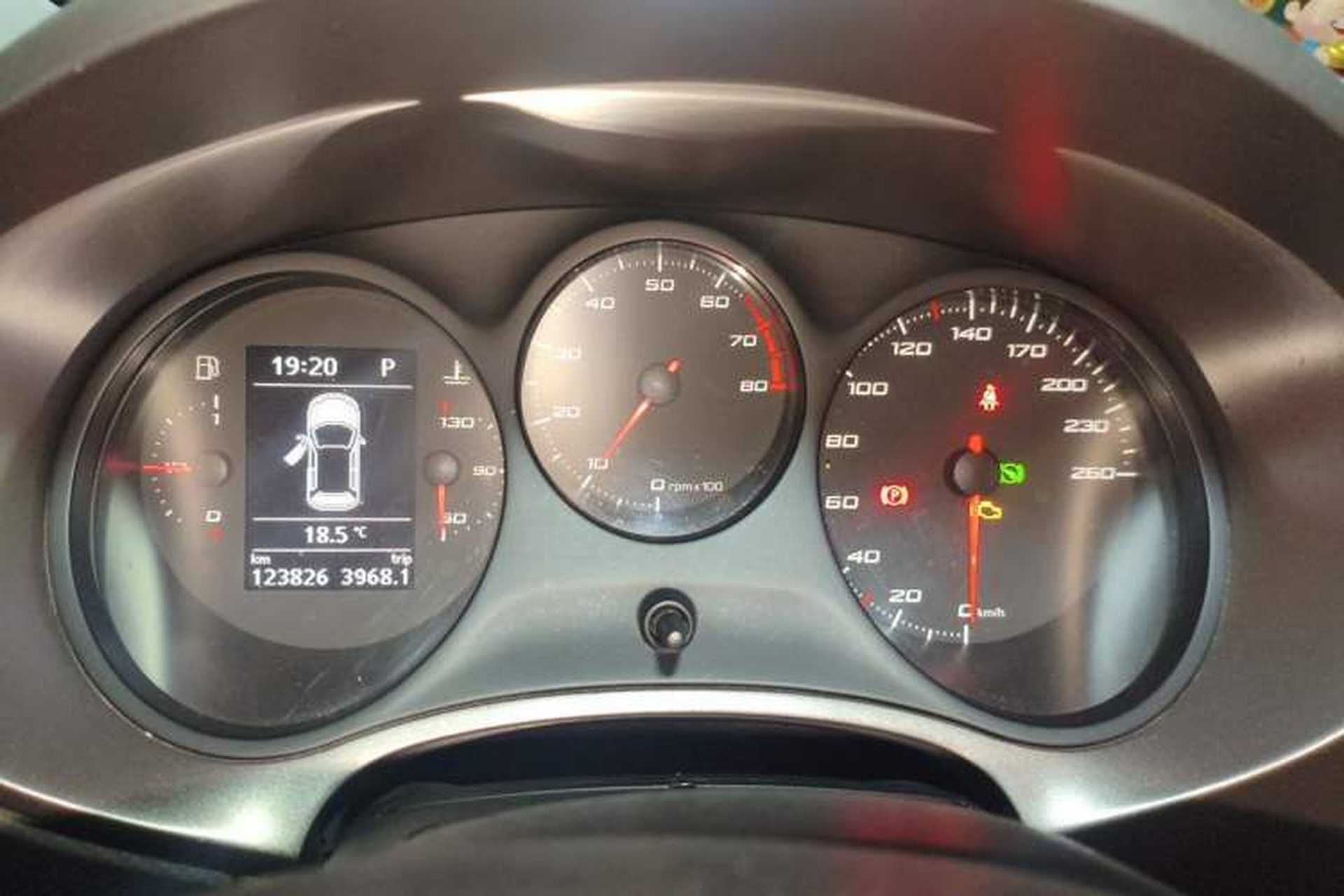 Used Seat LEON 2012 1.8TSI FR+ Instrument Cluster