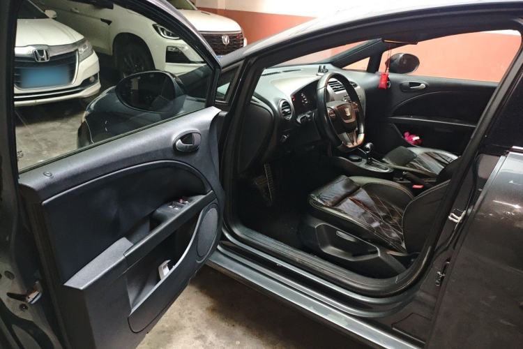 Used Seat LEON 2012 2.0 TSI CUPRA Driver Seat