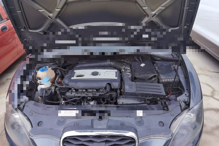 Used Seat LEON 2012 1.8TSI FR+ Engine Bay