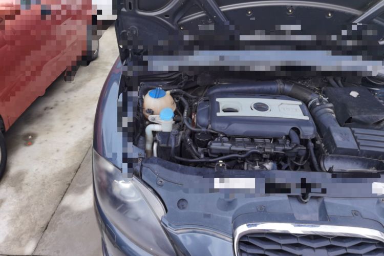Used Seat LEON 2012 1.8TSI FR+ Engine Bay Right