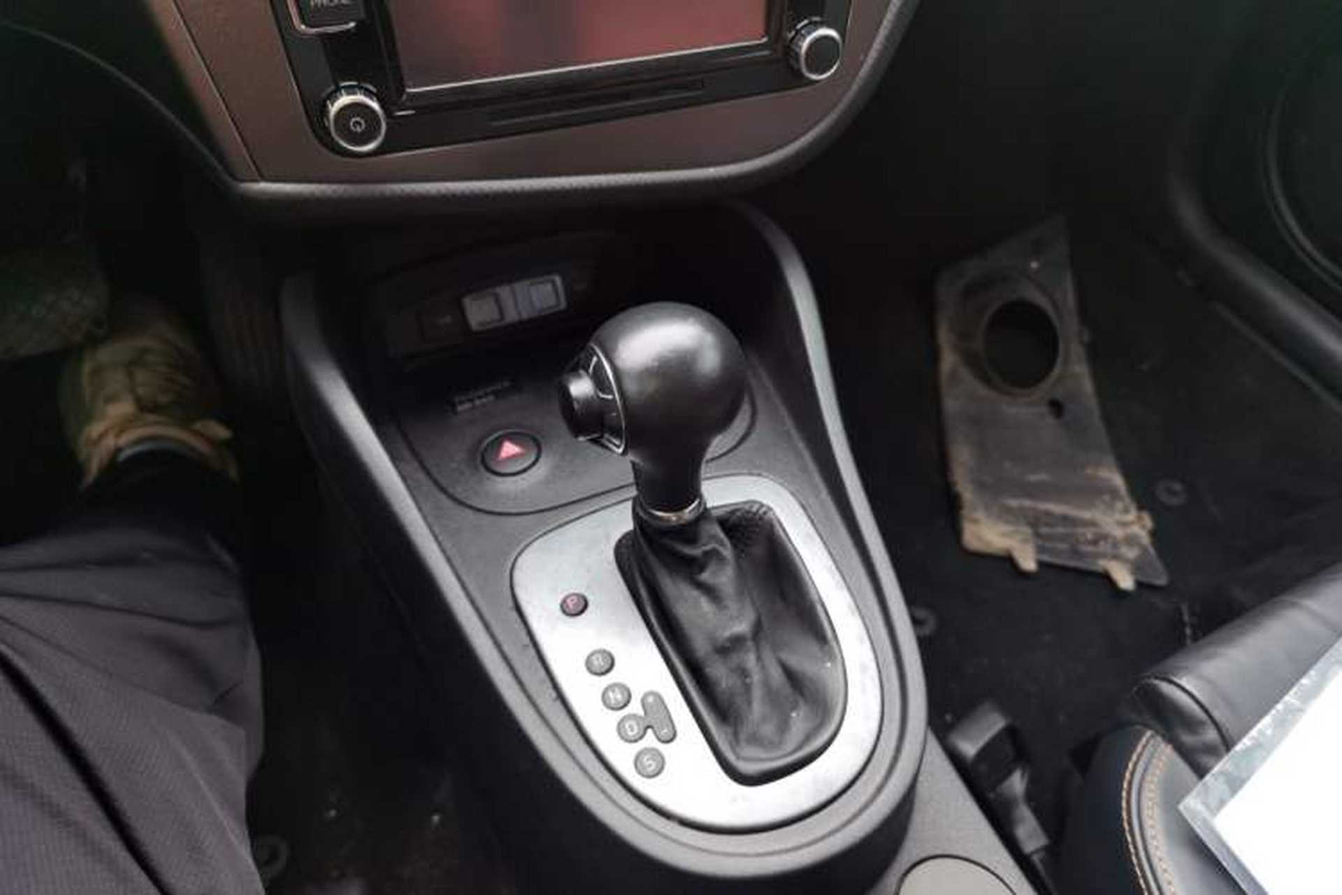 Used Seat LEON 2012 1.8TSI FR+ Gear Lever