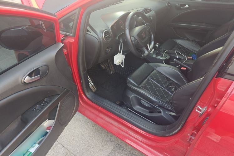Used Seat LEON 2012 2.0 TSI CUPRA Driver Seat