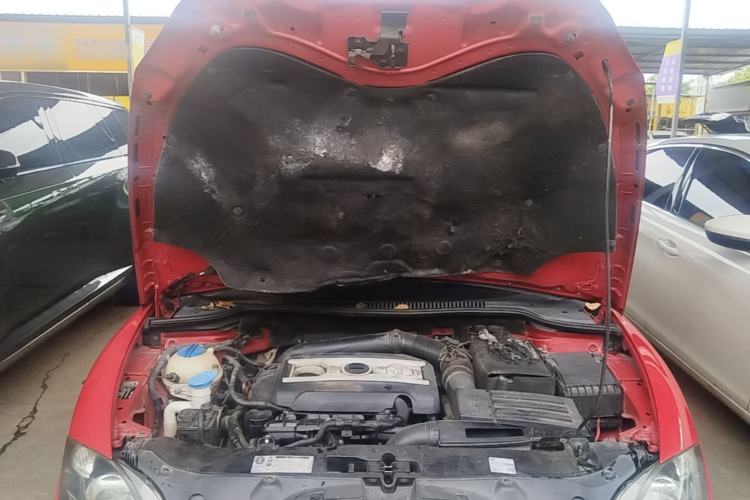 Used Seat LEON 2012 2.0 TSI CUPRA Engine Bay