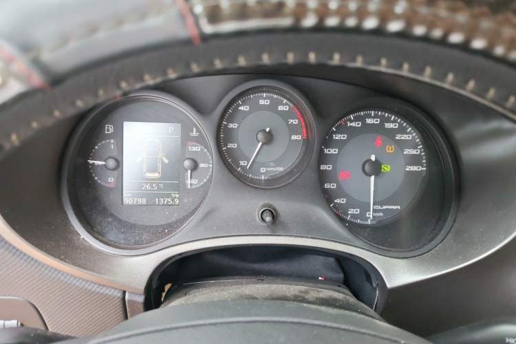 Used Seat LEON 2012 2.0 TSI CUPRA Instrument Cluster