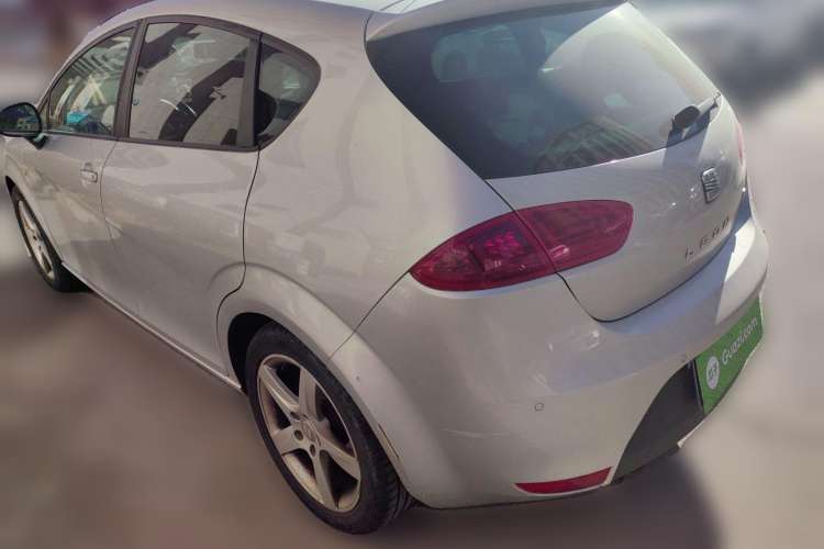 Used Seat LEON 2012 1.8TSI FR+ Rear Left 45 Deg
