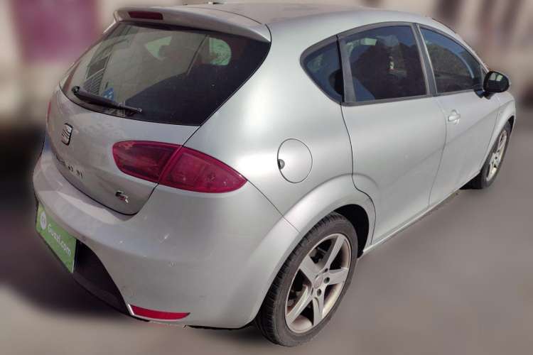 Used Seat LEON 2012 1.8TSI FR+ Rear Right 45 Deg