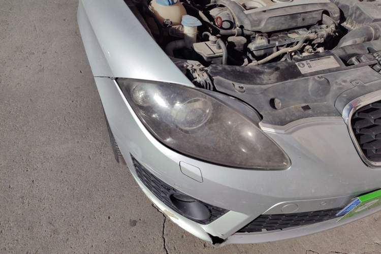 Used Seat LEON 2012 1.8TSI FR+ Right Front Headlight