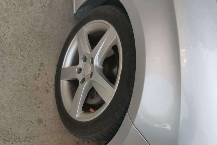 Used Seat LEON 2012 1.8TSI FR+ Right Front Wheel Hub