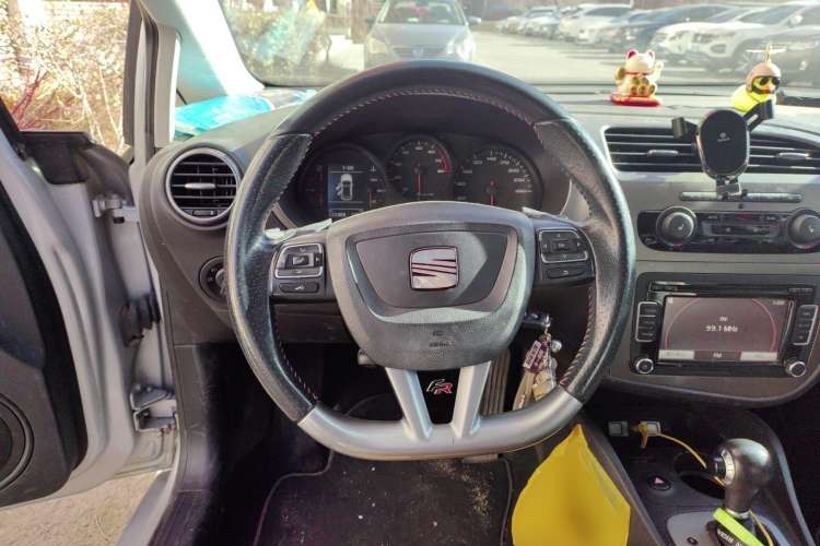 Used Seat LEON 2012 1.8TSI FR+ Steering Wheel