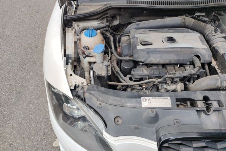 Used Seat LEON 2012 2.0 TSI CUPRA Engine Bay Right