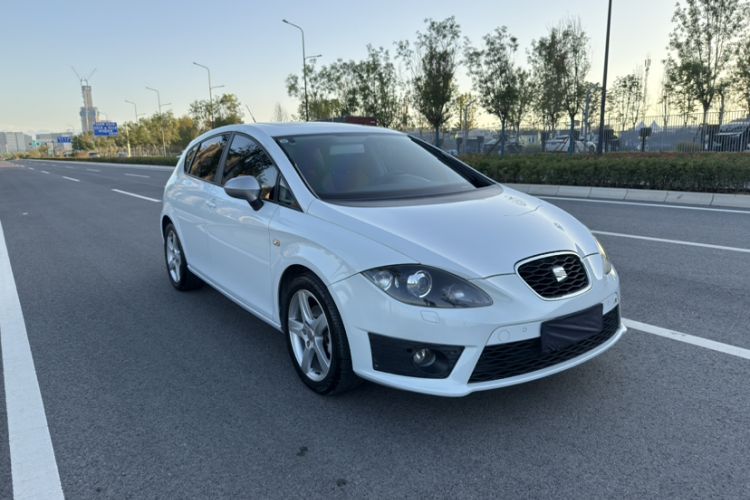 Used Seat LEON 2012 1.8TSI FR+ Exterior 2
