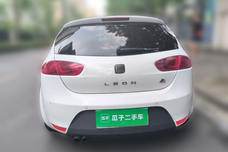 Used Seat LEON 2012 1.8TSI FR model Rear