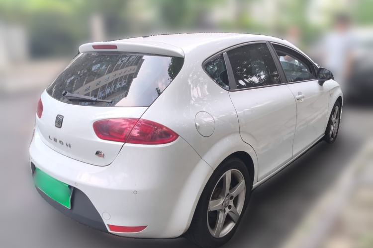 Used Seat LEON 2012 1.8TSI FR model Rear Right 45 Deg