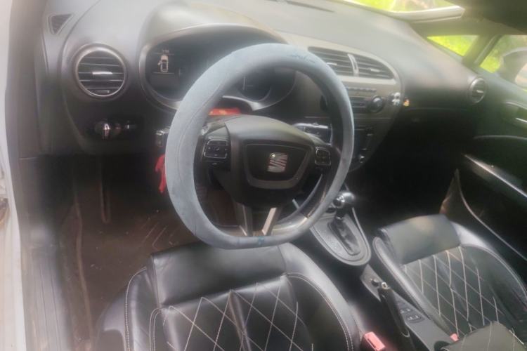 Used Seat LEON 2012 2.0 TSI CUPRA Steering Wheel
