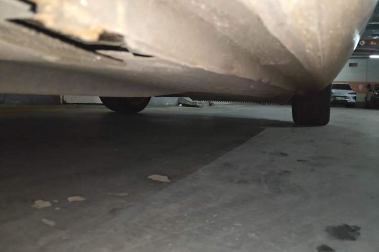 Used Seat LEON 2012 2.0 TSI CUPRA Chassis Front Left