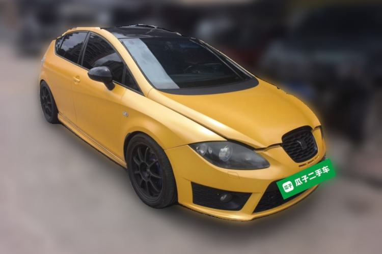 Used Seat LEON 2012 2.0 TSI CUPRA Front Right 45 Deg