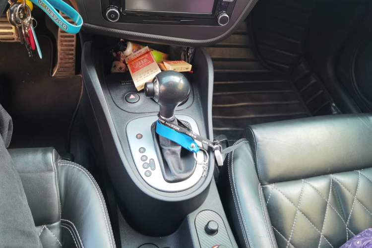 Used Seat LEON 2012 2.0 TSI CUPRA Gear Lever
