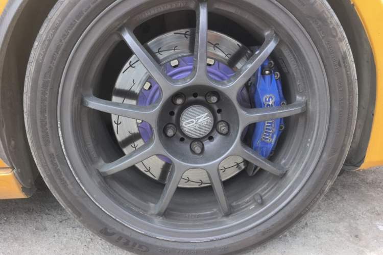 Used Seat LEON 2012 2.0 TSI CUPRA Right Front Wheel Hub